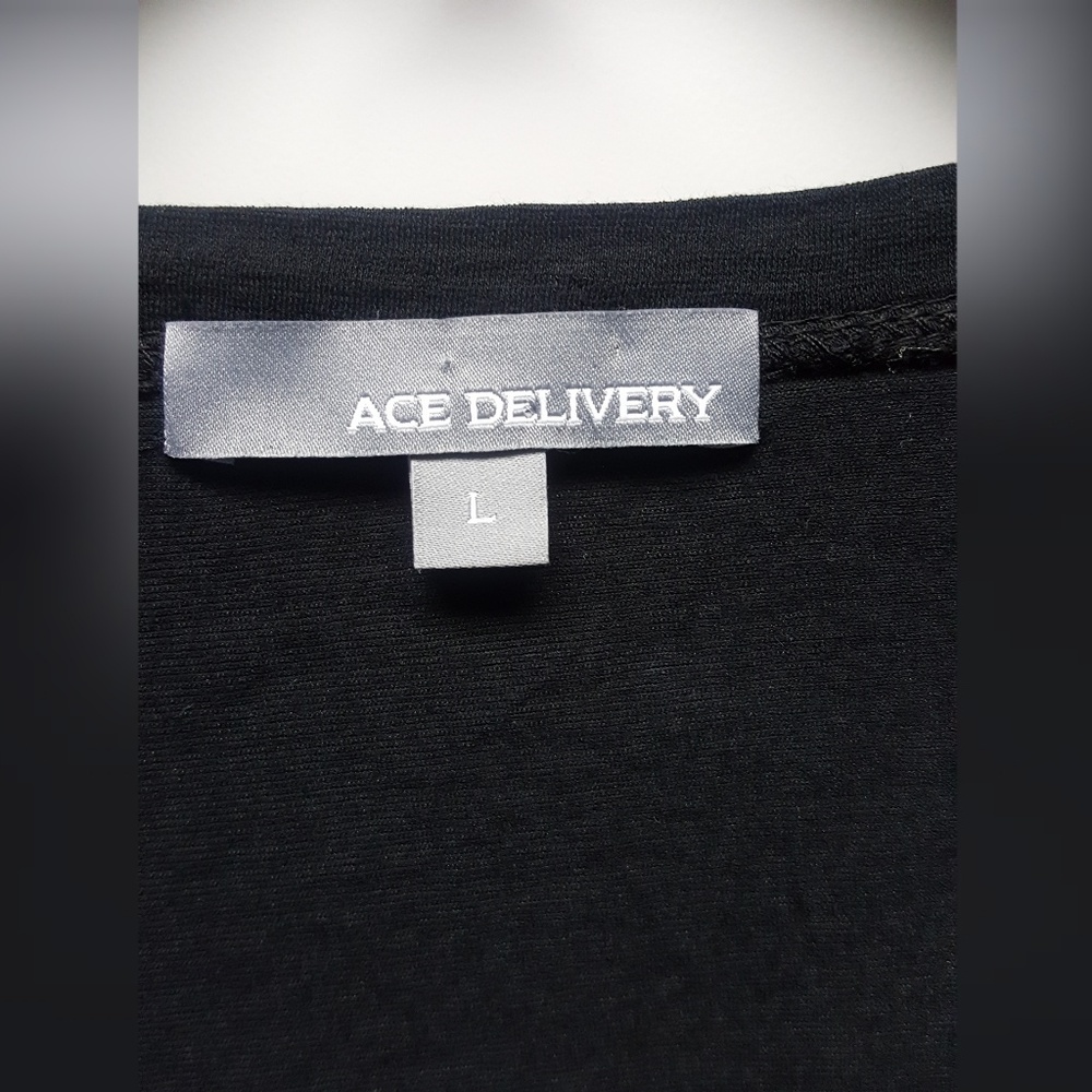 Ace Delivery Blouse - Picture 4 of 4